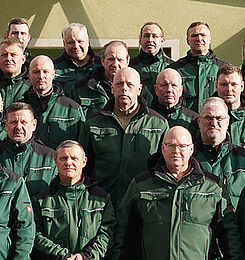  Gruppenbild-2023_klein.jpg